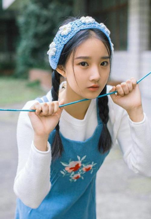 决赛红牌风波加剧球队困境，红牌下场停赛吗